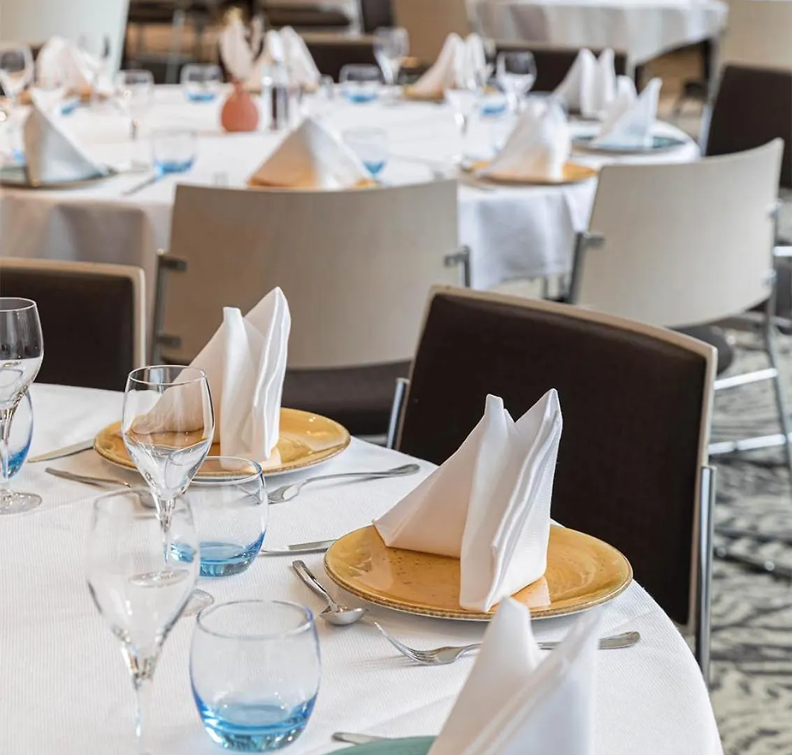 Novotel Lyon Gerland Musee Des Confluences 4*,