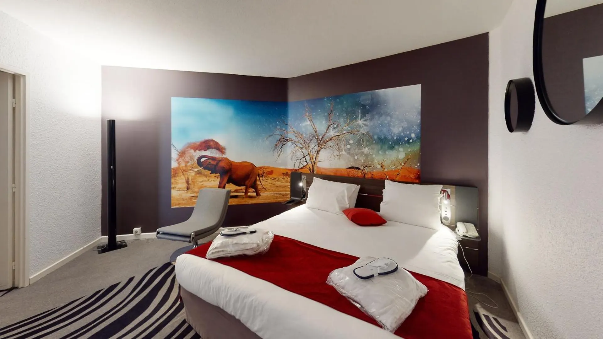 Novotel Lyon Gerland Musee Des Confluences