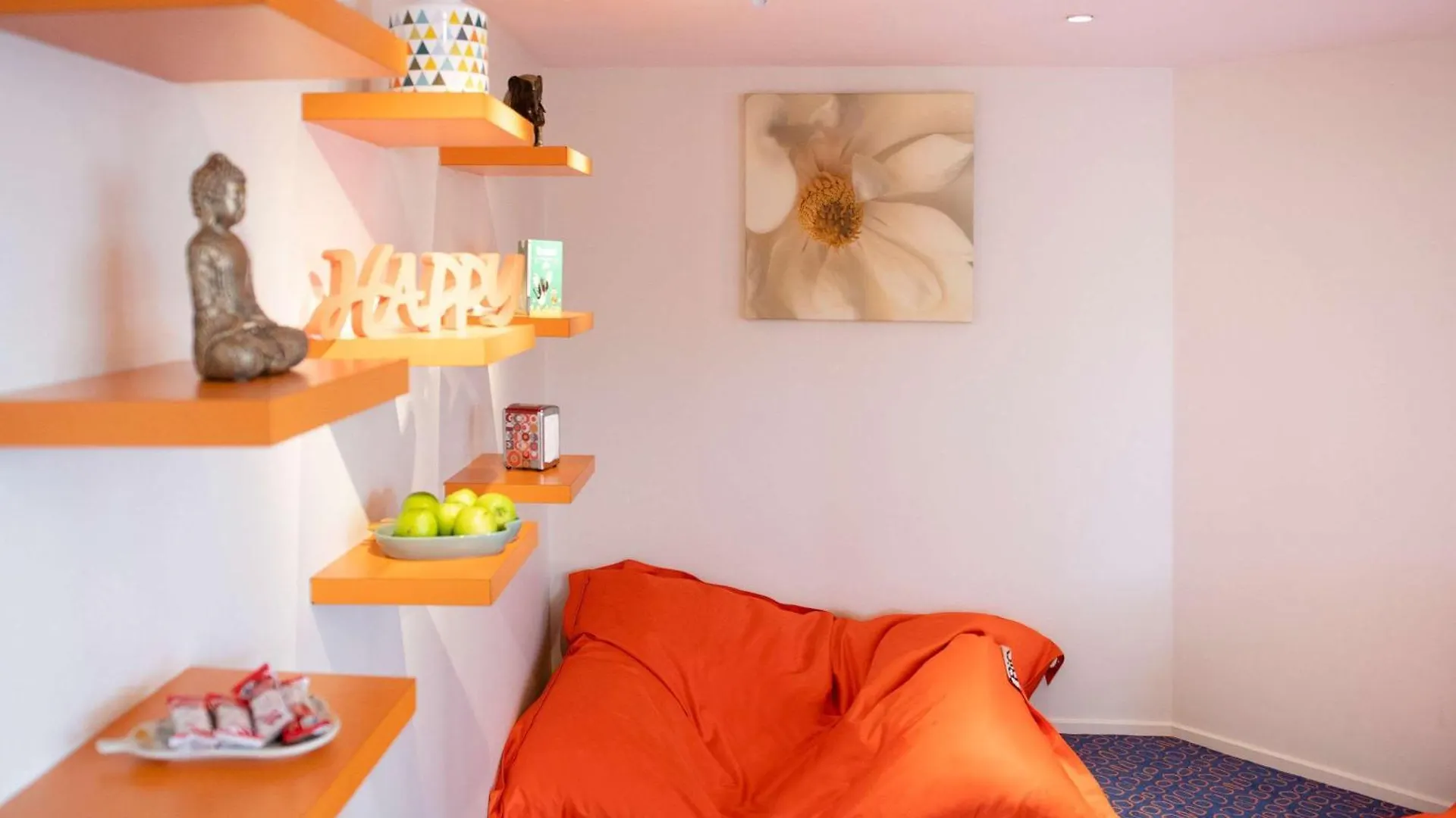 Novotel Lyon Gerland Musee Des Confluences