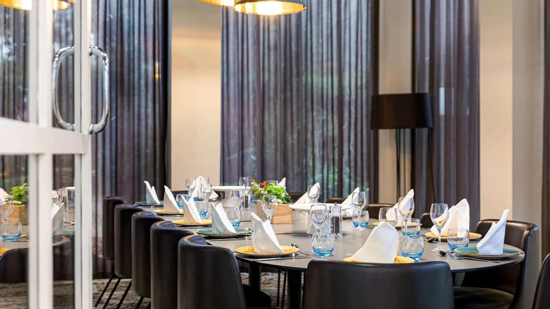 **** Szálloda Novotel Lyon Gerland Musee Des Confluences Franciaország