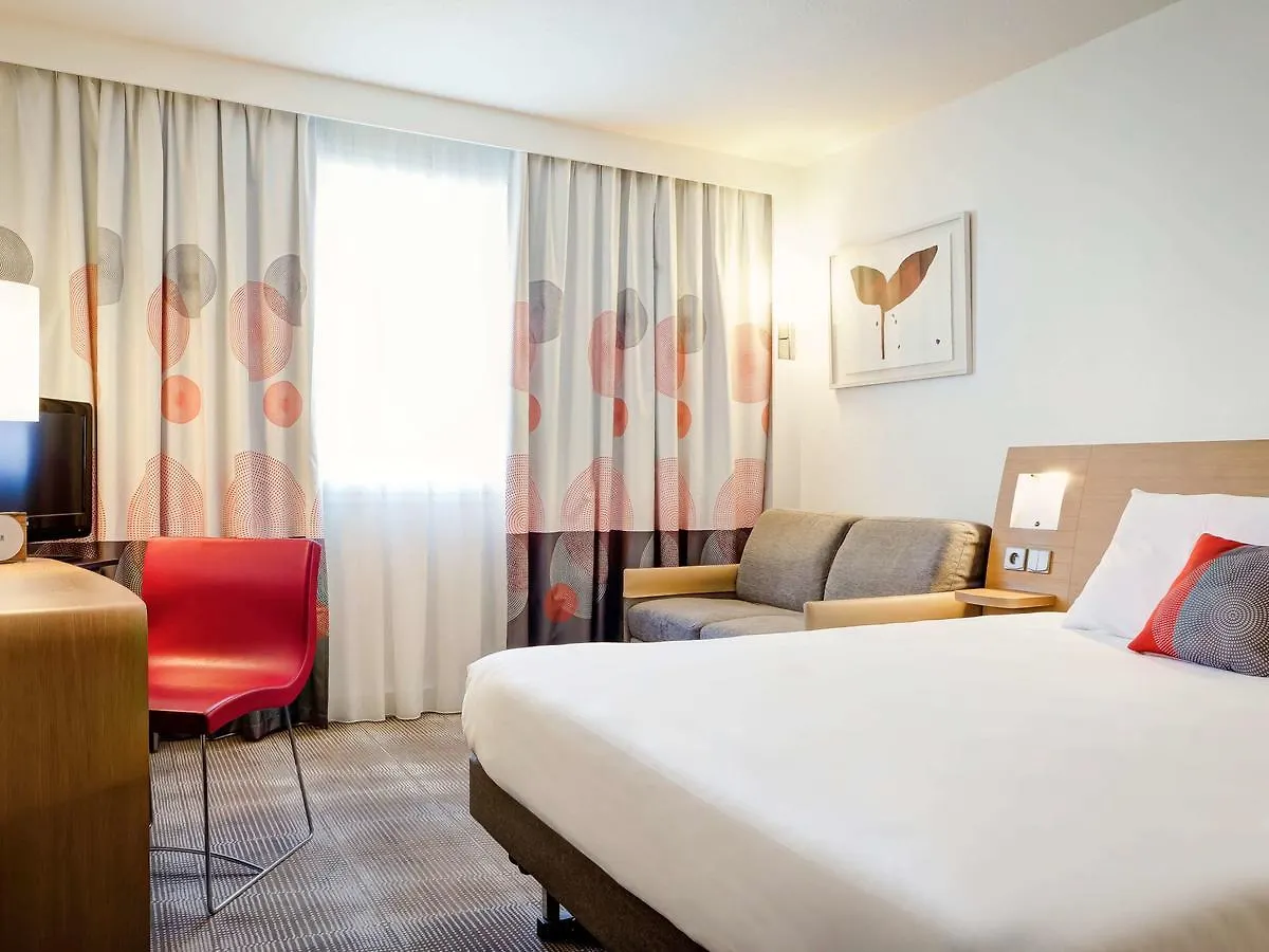 Novotel Lyon Gerland Musee Des Confluences 4*,