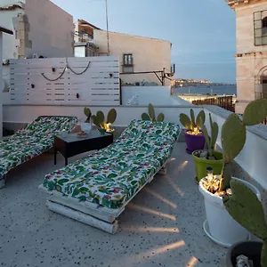  Hotel apartamentowy Ortigia Terrace Sea View Włochy