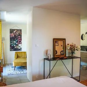  Bed & Breakfast Indépendante Au Calme Avec Piscine Francia