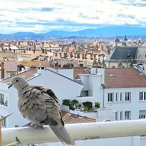 Appartement Plein Sud Terrasse Avec Vue Panoramique Climatisation Parking, Lyon