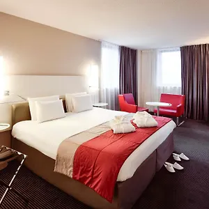 Mercure Centre Saxe Lafayette Отель