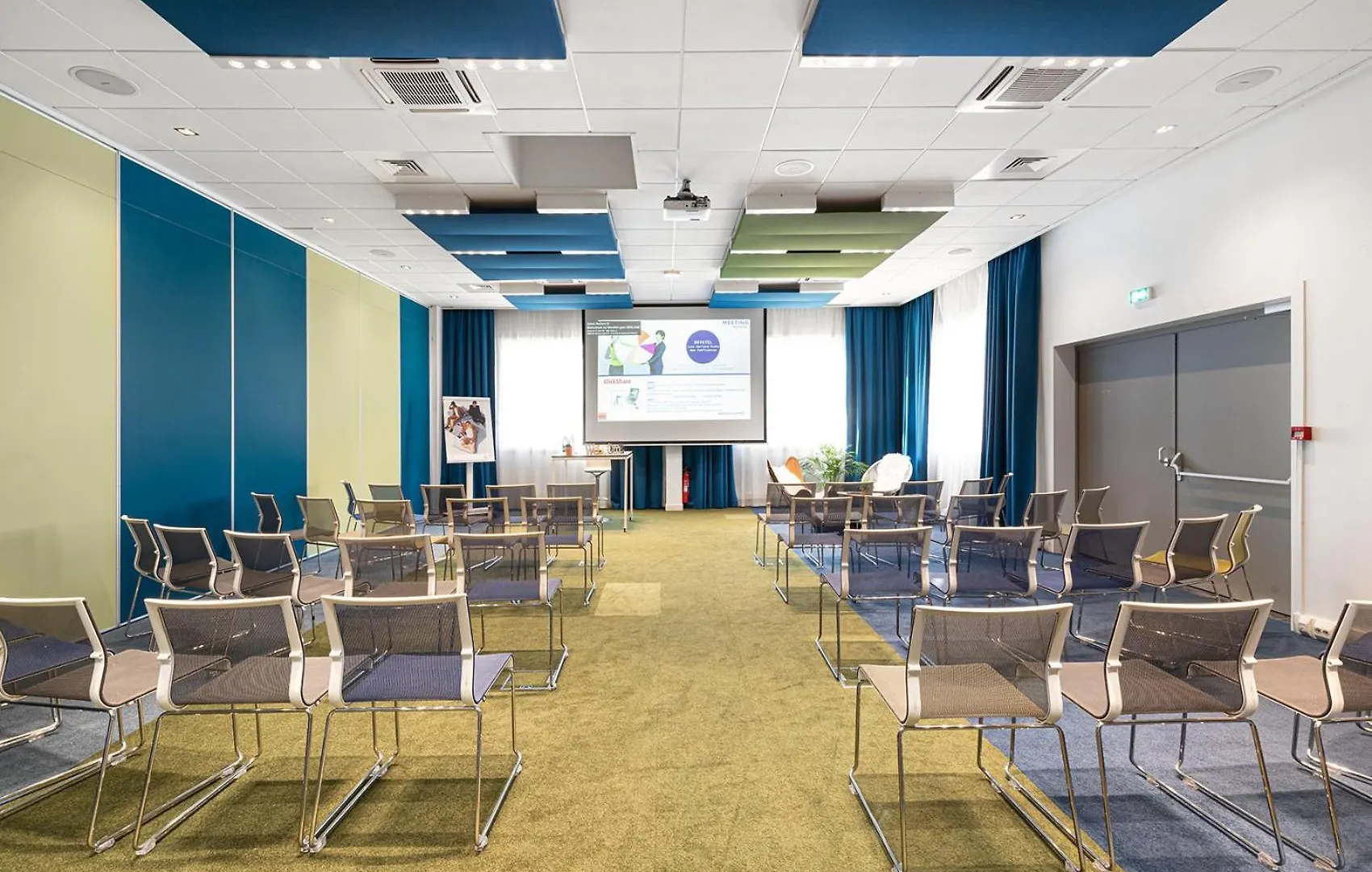Novotel Lyon Gerland Musee Des Confluences 4*,  France