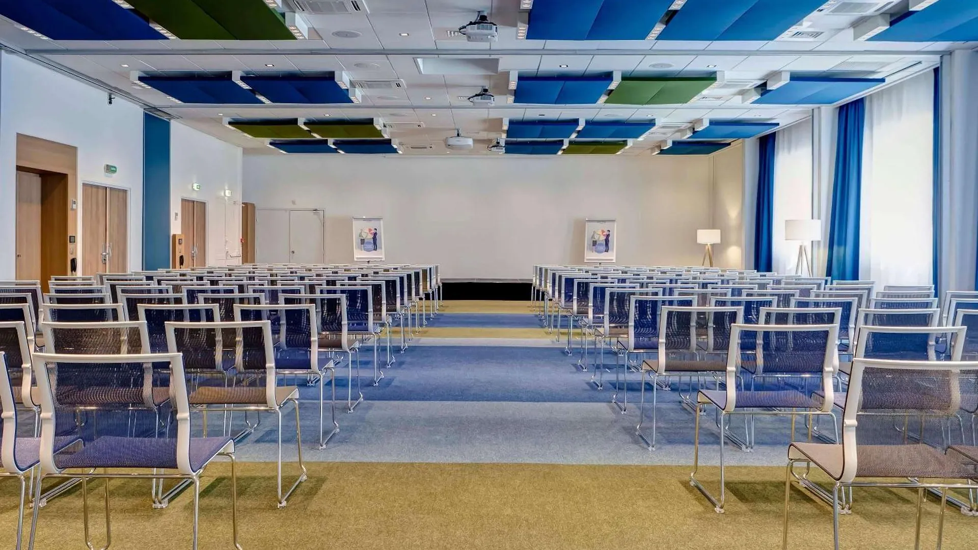 Novotel Lyon Gerland Musee Des Confluences 4*,  France